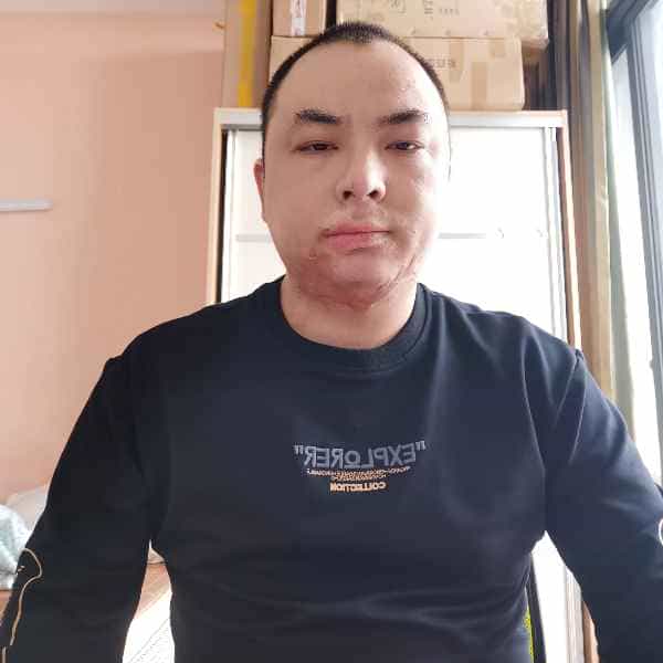 33岁岁四川单身帅哥 - 柳州吉缘网