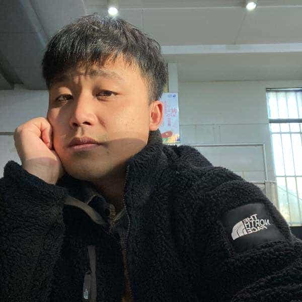 31岁岁湖南单身帅哥 - 柳州吉缘网