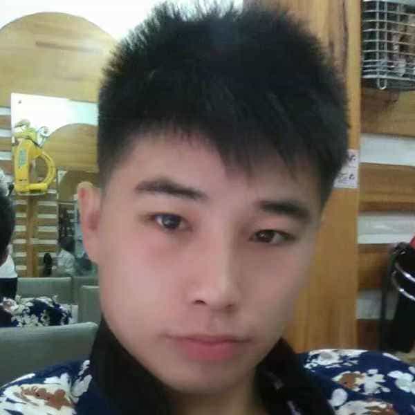 32岁岁湖北单身帅哥 - 柳州吉缘网