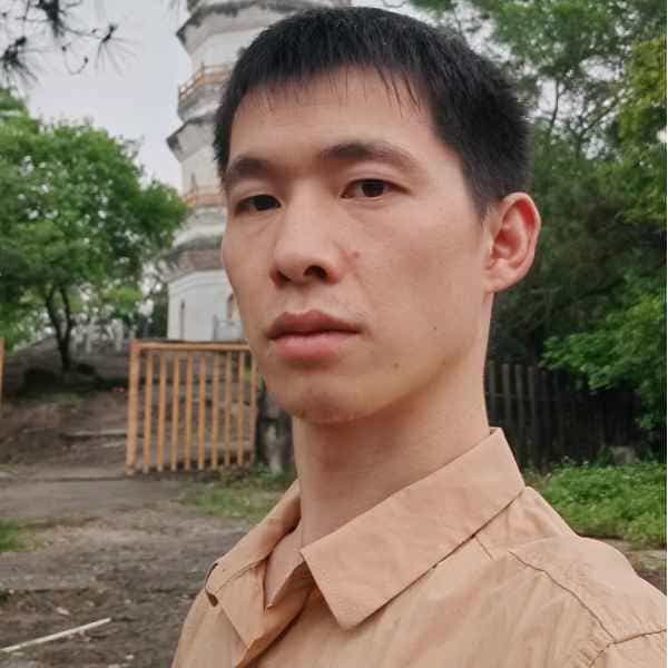 33岁岁四川单身帅哥 - 柳州吉缘网