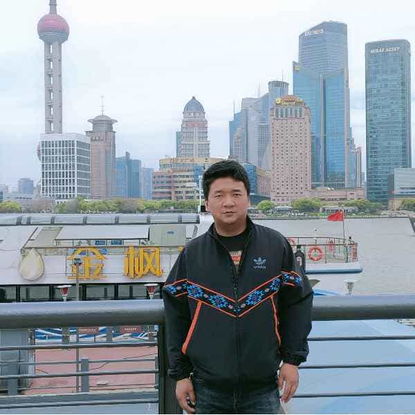28岁岁云南单身帅哥 - 柳州吉缘网