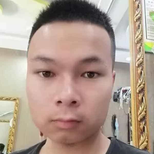 29岁岁云南单身帅哥 - 柳州吉缘网