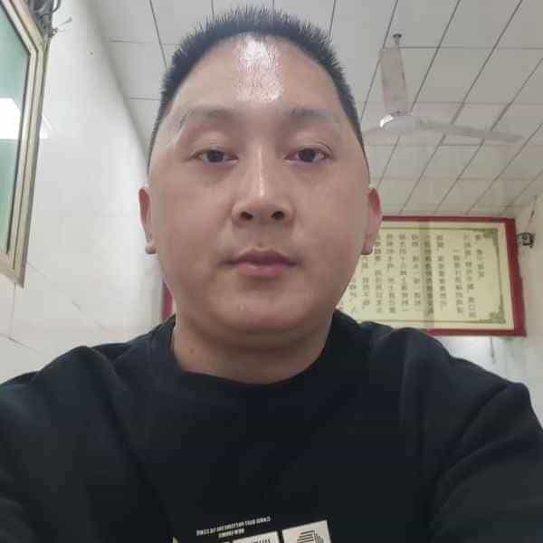 37岁岁陕西单身帅哥 - 柳州吉缘网