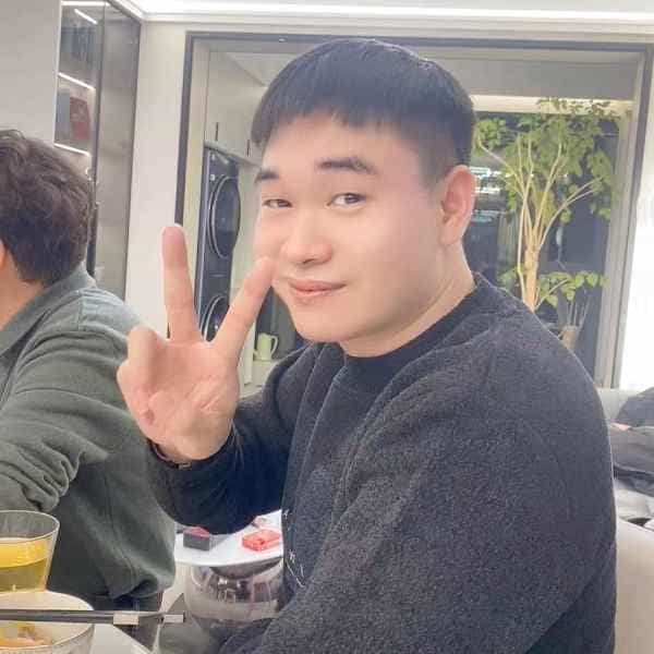 32岁岁浙江单身帅哥 - 柳州吉缘网