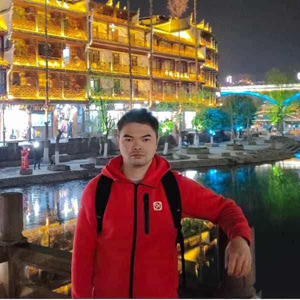 39岁岁广东单身帅哥 - 柳州吉缘网