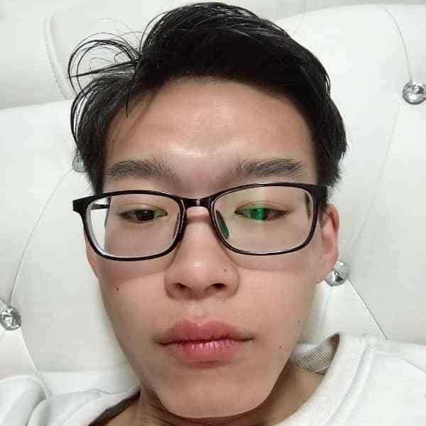 23岁岁河南单身帅哥 - 柳州吉缘网