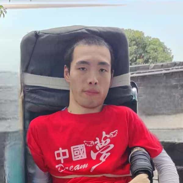 31岁岁湖南单身帅哥 - 柳州吉缘网